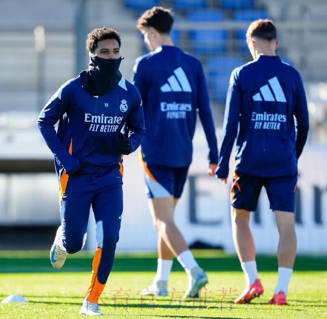 入选国家队&伤缺&隔离 皇马仅4名一线队球员训练 入选国家队&伤缺&隔离 皇马仅4名一线队球员训练