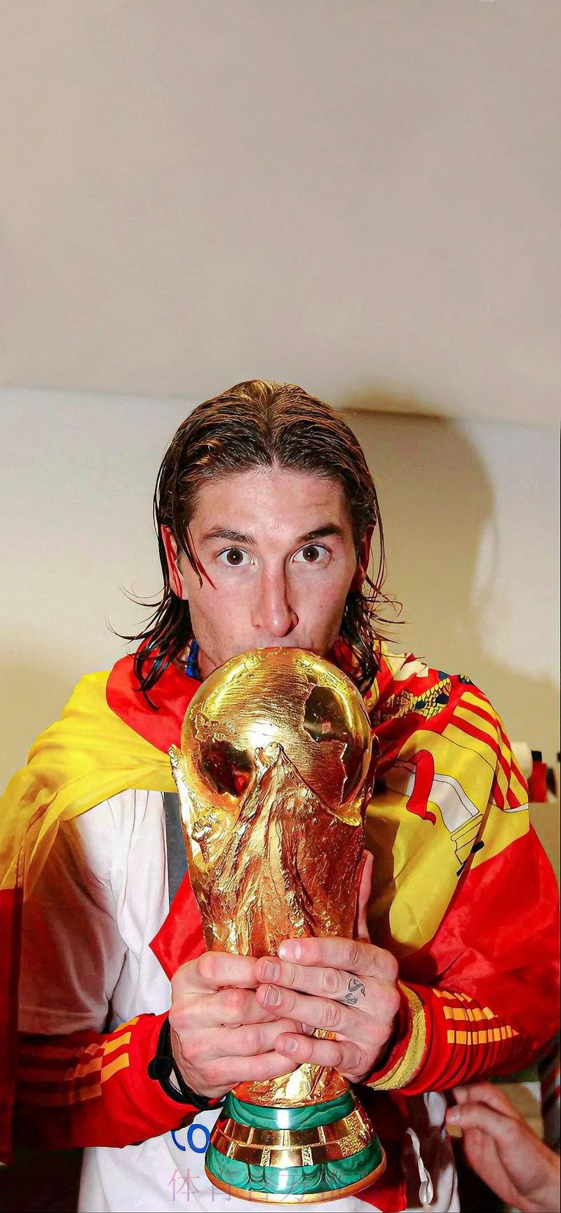 马卡:拉莫斯没有接受皇马的续约合同 他不想降薪 马卡:拉莫斯没有接受皇马的续约合同 他不想降薪