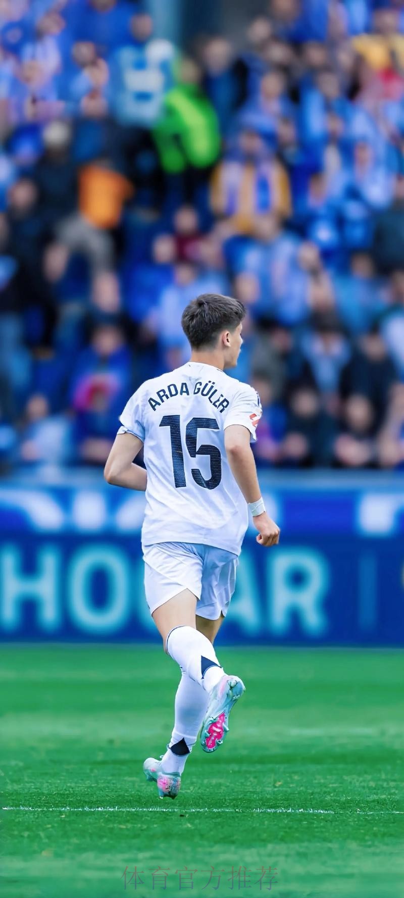 法国足协官方:卡马文加因左脚血肿退出国奥队 法国足协官方:卡马文加因左脚血肿退出国奥队